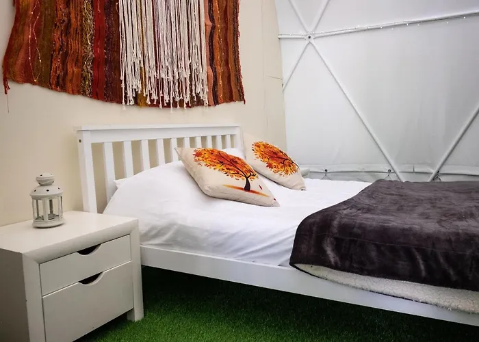 Camp Katur Glamping 4*