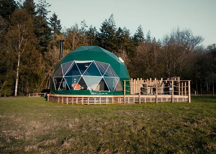 Camp Katur Glamping 4*