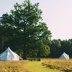 مكان تخييم Camp Katur Glamping Carthorpe