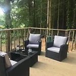 Camp Katur Glamping مكان تخييم